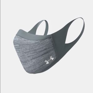 NWT UA SPORTSMASK - M/L Mod Gray 013